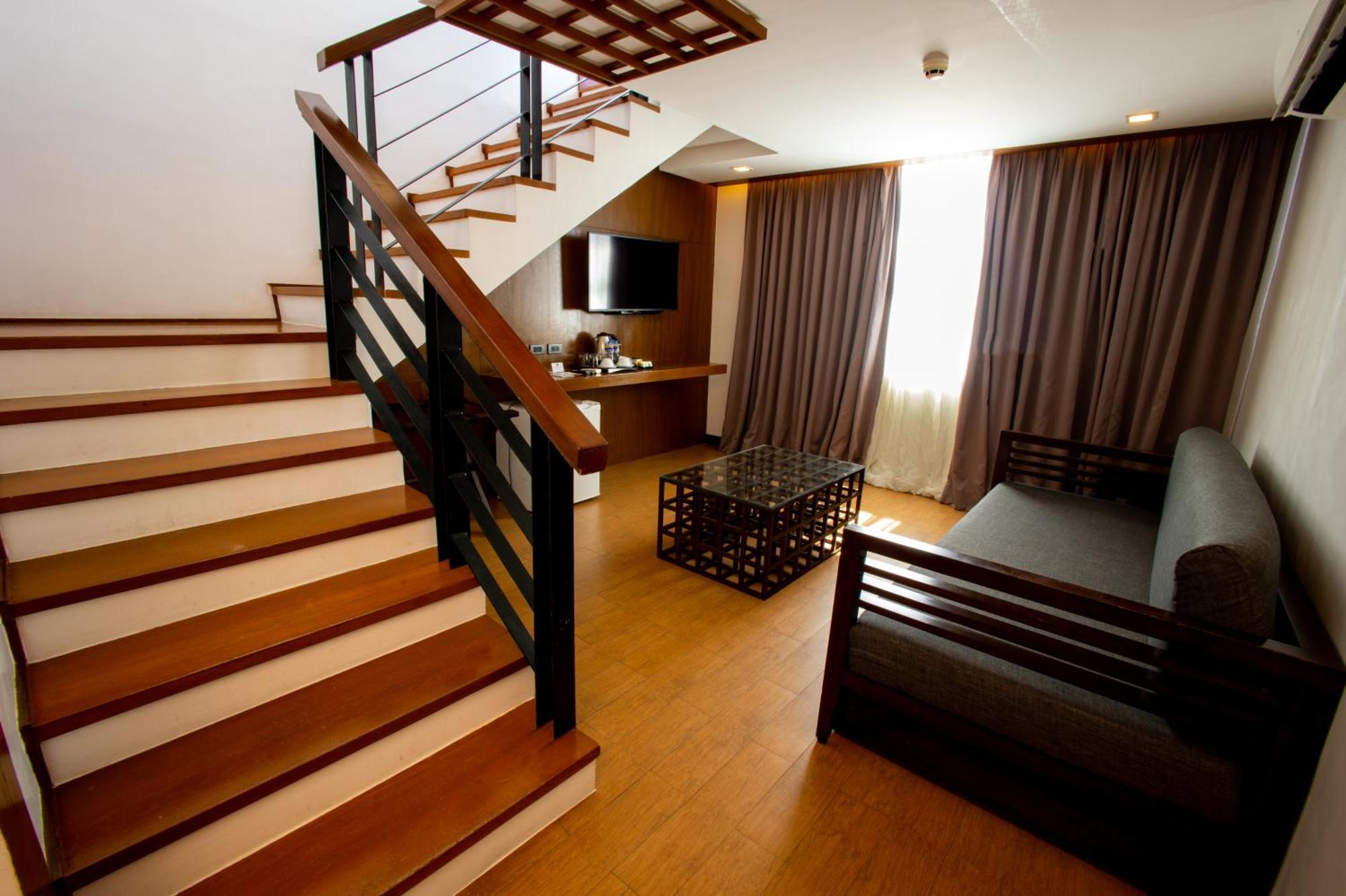 The Harvest Hotel Managed By Hii Cabanatuan City Bagian luar foto